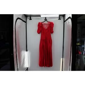 Elegant Red Maxi Dress